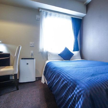 Hotel Livemax Kasai Ekimae Tokio Buitenkant foto