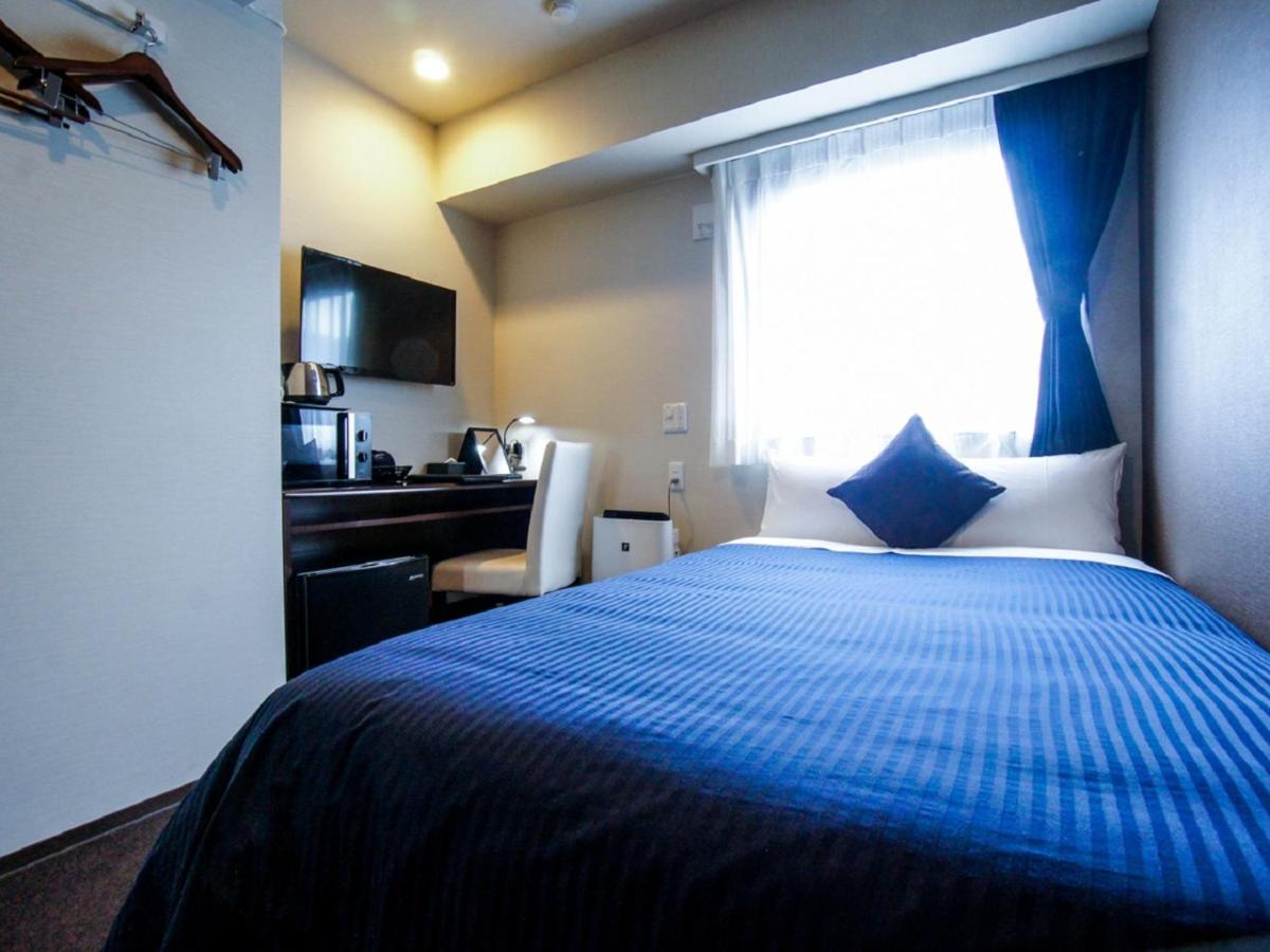 Hotel Livemax Kasai Ekimae Tokio Buitenkant foto