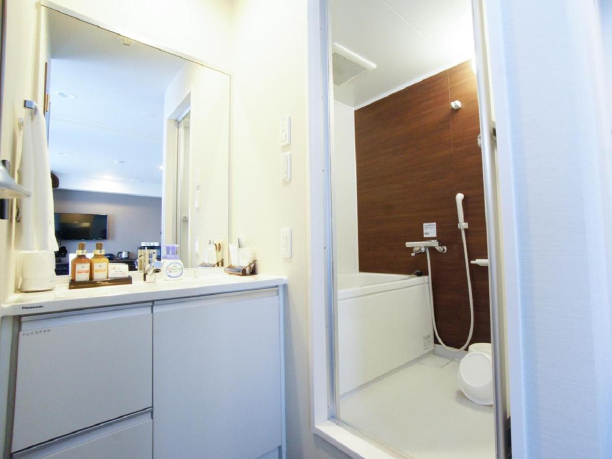 Hotel Livemax Kasai Ekimae Tokio Buitenkant foto